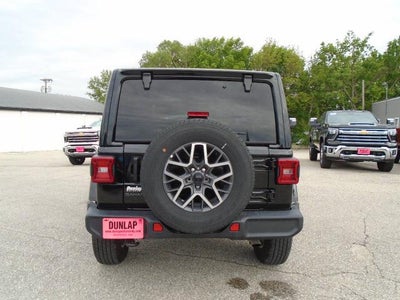 2025 Jeep Wrangler 4-Door Sahara 4x4