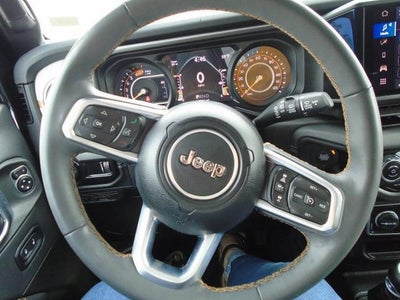 2025 Jeep Wrangler 4-Door Sahara 4x4