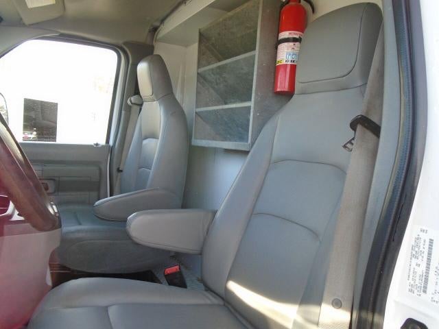 2015 Ford Econoline Commercial Cuta NA