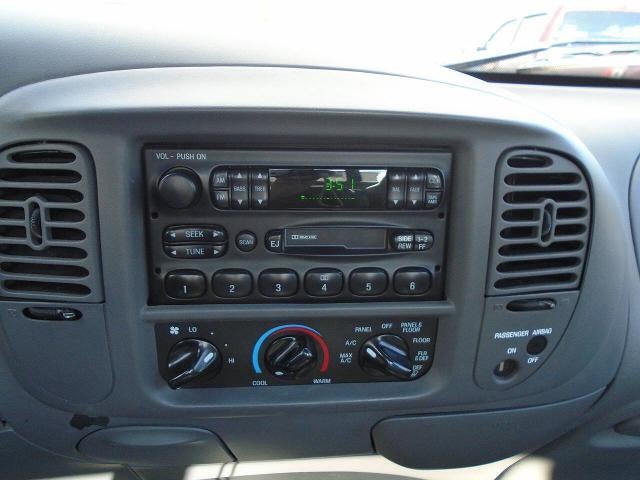 2002 Ford F-150 XL