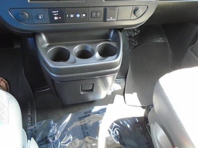 2025 Chevrolet Express Passenger 1LT