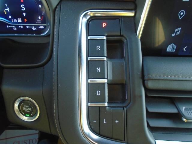 2023 Chevrolet Suburban High Country