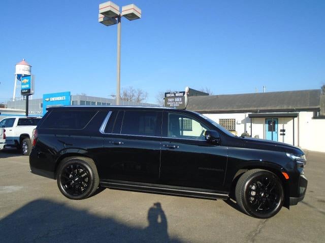 2023 Chevrolet Suburban High Country