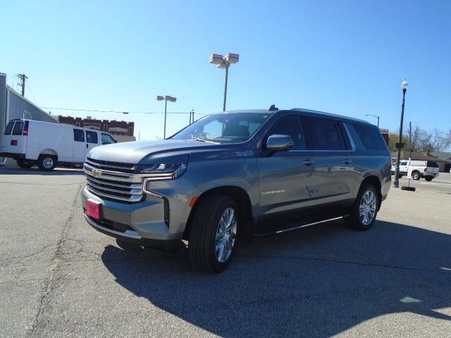 2022 Chevrolet Suburban High Country