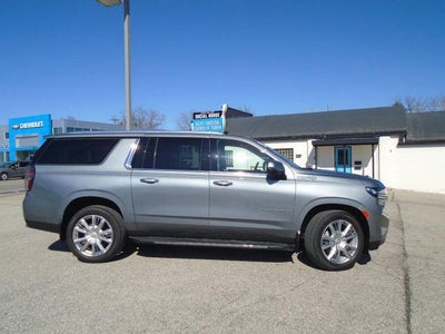 2022 Chevrolet Suburban High Country