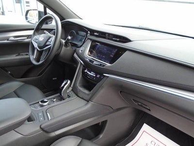 2024 Cadillac XT5 Luxury