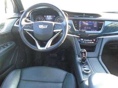 2022 Cadillac XT6 Premium Luxury