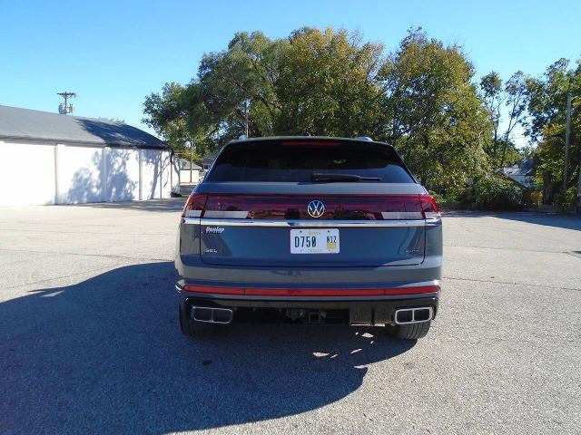2024 Volkswagen Atlas Cross Sport 2.0T SEL R-Line