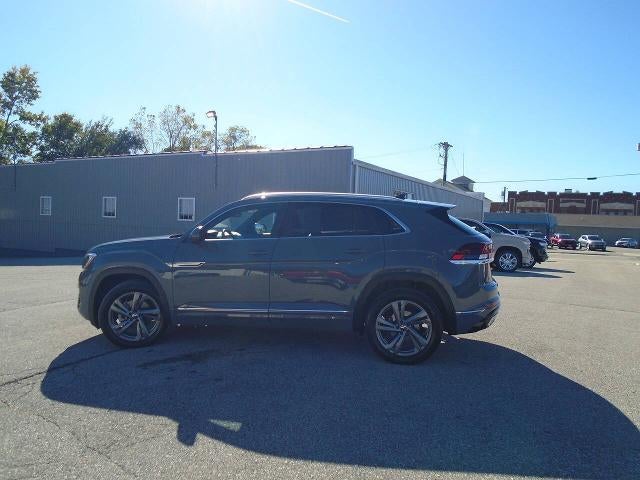 2024 Volkswagen Atlas Cross Sport 2.0T SEL R-Line