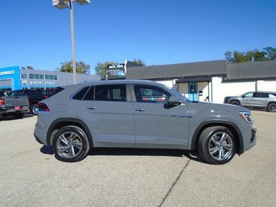 2024 Volkswagen Atlas Cross Sport 2.0T SEL R-Line