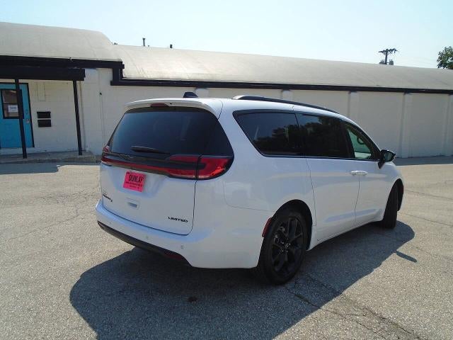2025 Chrysler Pacifica Limited