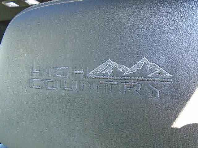 2022 Chevrolet Silverado 1500 LTD High Country